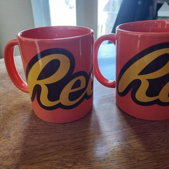 2 Reeses Mugs - Picture 6 of 6